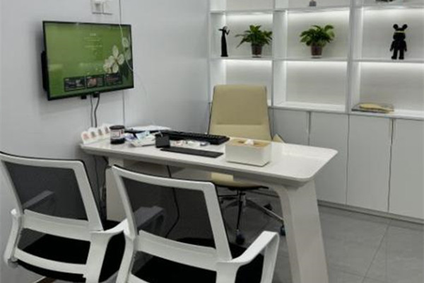 嵊州正植牙科門(mén)診部