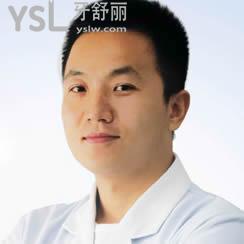 青島正畸醫(yī)生-劉鑫
