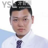 金華正畸醫(yī)生-劉康亮