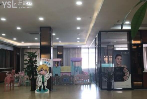 兒童休息區(qū)