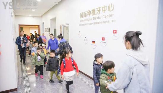 臨沂銀座牙客口腔醫(yī)院門診部正規(guī)靠譜嗎_地址_視頻_口碑好不好_收費標(biāo)準(zhǔn)_能用社保嗎?(正規(guī)靠譜/臨沂市蘭山區(qū)/口碑非常好/收費中等/能用社保/原蘭山區(qū)<span style=