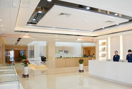 天津美奧口腔大廳環(huán)境