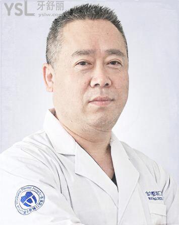 金華婺城口腔醫(yī)院坑人嗎 種植牙 矯正收費(fèi)標(biāo)準(zhǔn)及技術(shù)如何看完便知一二.jpg