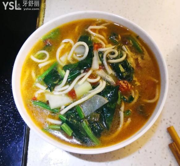 軟軟面條圖片