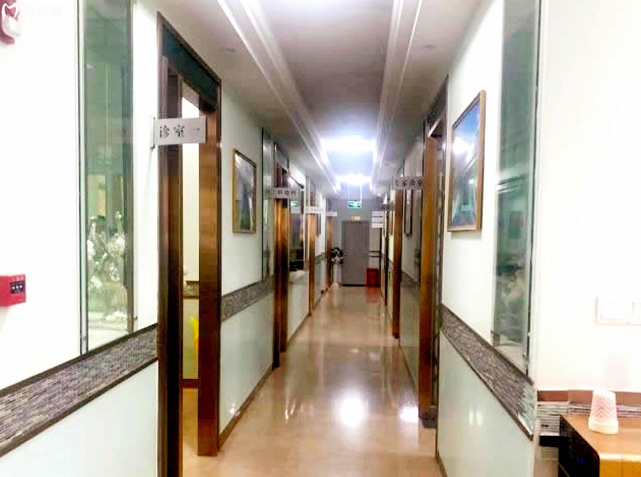 廈門寶金惠民門診部口腔科正規(guī)靠譜嗎_地址_視頻_口碑好不好_收費(fèi)標(biāo)準(zhǔn)_能用社保嗎?(正規(guī)靠譜/廈門市海滄區(qū)/口碑比較好/收費(fèi)中等/暫不能用社保)