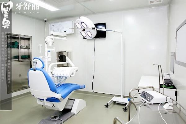 南京美奧口腔醫(yī)院門診部診療室.jpg