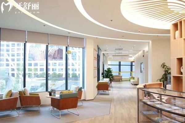 成都泰康拜博口腔休息區(qū)