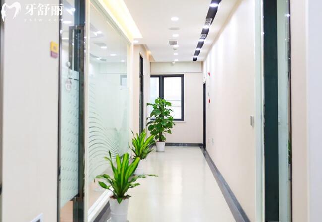 杭州西湖口腔走廊