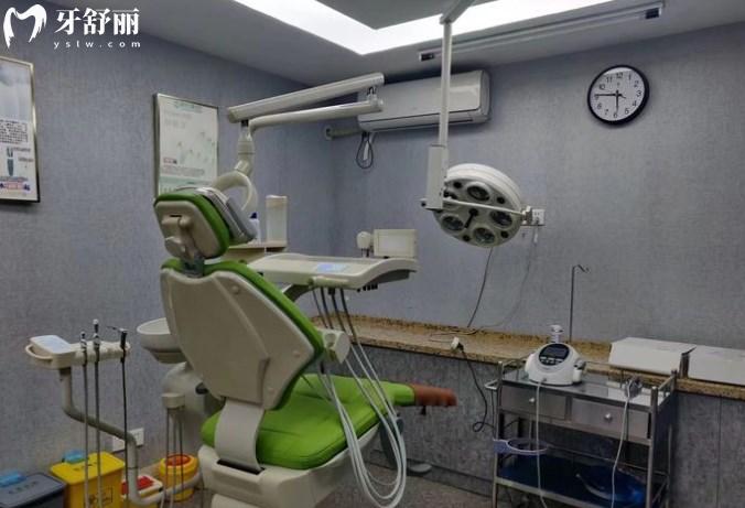 秦皇島藍(lán)天口腔診室