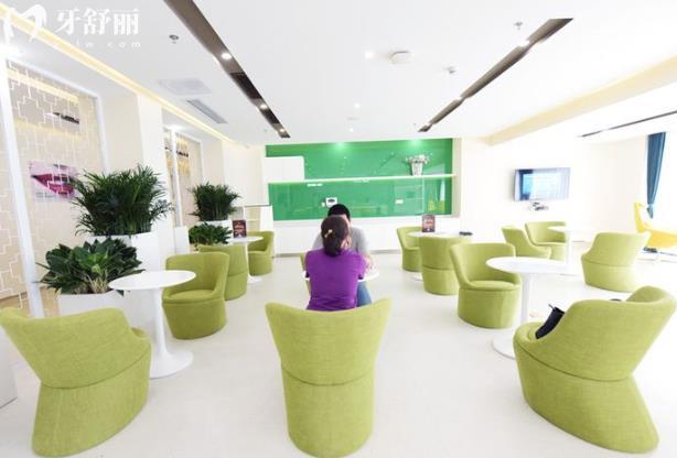 深圳美萊口腔牙齒矯正價(jià)格多少錢