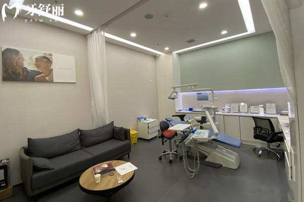 簡陽牙米口腔門診就診室