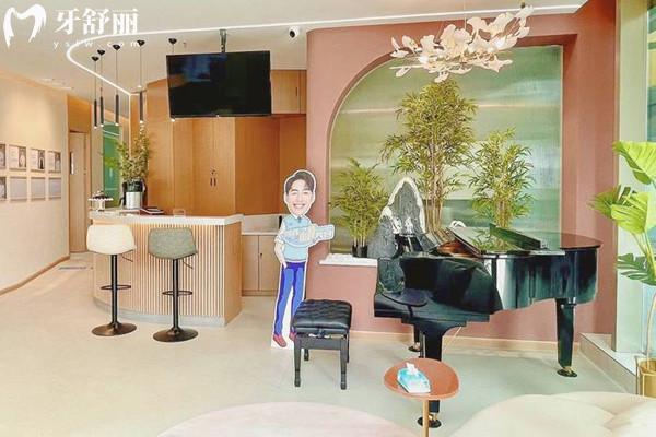 成都海博口腔醫(yī)院大廳