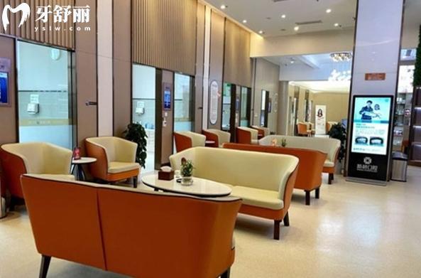 成都新橋口腔醫(yī)院價(jià)目表