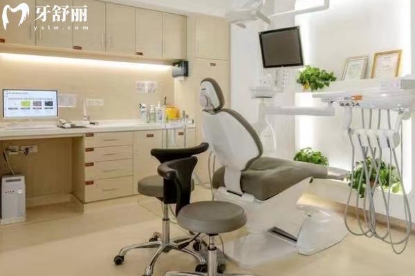 西安兔博士口腔醫(yī)院治療室