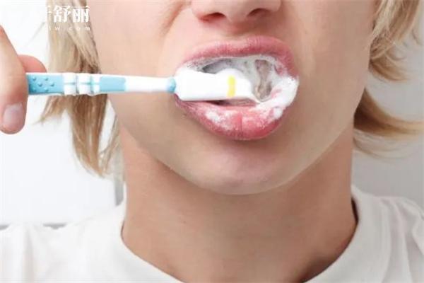 刷牙惡心干嘔反胃是什么原因