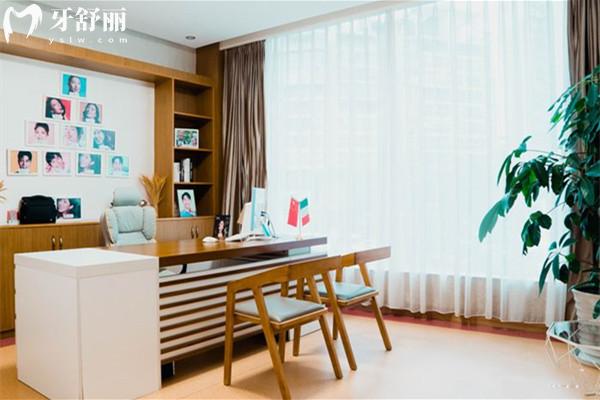 樂(lè)山達(dá)芬奇口腔收費(fèi)標(biāo)準(zhǔn)表