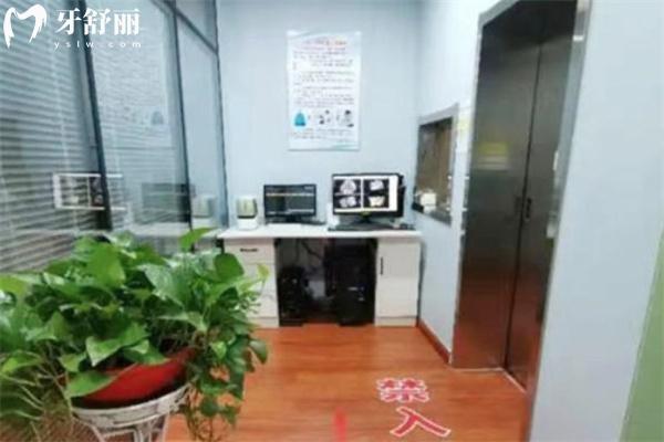 山西陽泉?jiǎng)⒖】谇辉\所檢查室