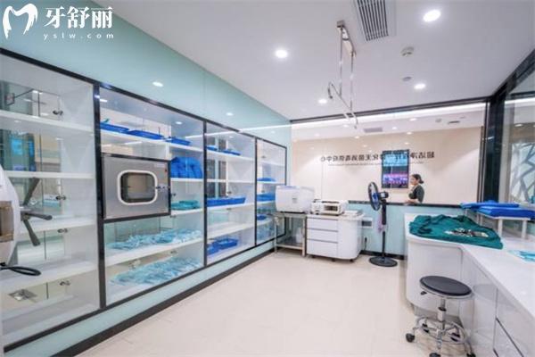 廈門種植牙口腔醫(yī)院排名:想要看牙性價比高這十大正規(guī)牙科名單別錯過
