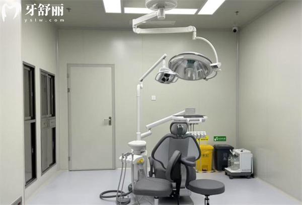 濟南百年中牙口腔醫(yī)院種植牙醫(yī)生排名名單推薦