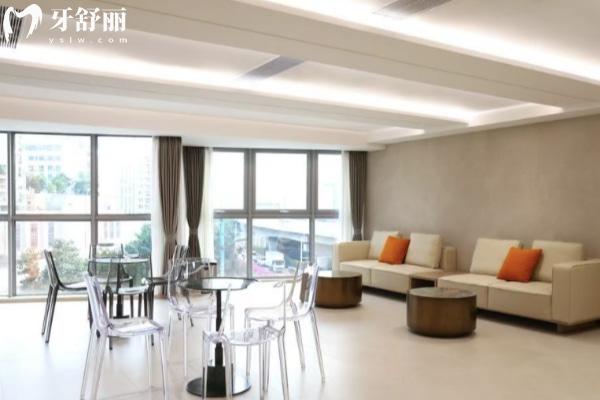 廣州曙光美云口腔醫(yī)院價(jià)格表