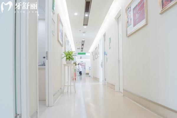 深圳美萊口腔醫(yī)院種植牙怎么樣？價(jià)格/優(yōu)勢(shì)/醫(yī)生/實(shí)力奉上