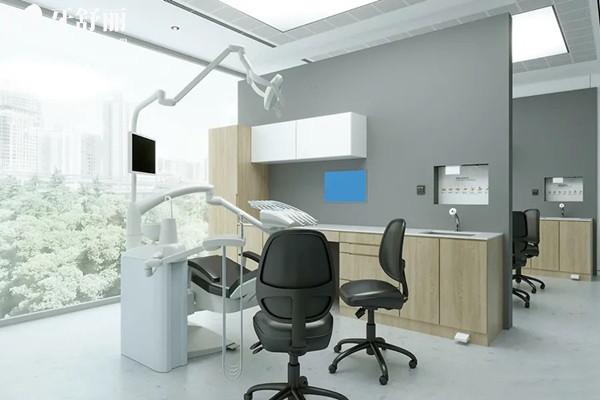 成都西南口腔醫(yī)院種植牙靠譜嗎