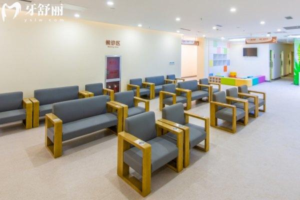 青島青大口腔醫(yī)院收費(fèi)價(jià)格表