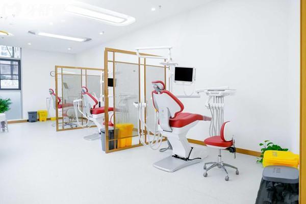 曲靖諾貝爾口腔醫(yī)院牙齒矯正怎么樣