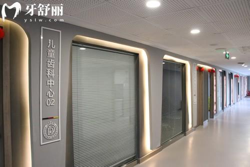 2025新版牙博士口腔收費(fèi)價目表公開:種牙1680+矯正6888+收費(fèi)不貴技術(shù)賊好是正規(guī)醫(yī)院