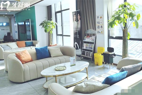 婁底貝康協(xié)合口腔醫(yī)院地址在哪里