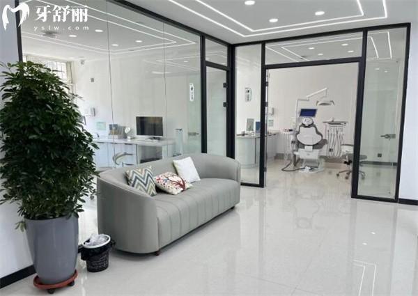 銀川雅士潔口腔醫(yī)院正規(guī)嗎？資質(zhì)可查、醫(yī)生靠譜，透明價(jià)全揭秘！