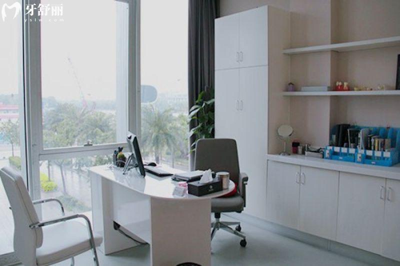 更新寧波牙博士口腔醫(yī)院價(jià)格表，補(bǔ)牙/拔牙/種植牙/矯正/鑲牙等問題