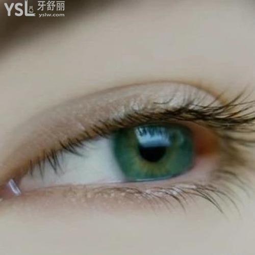 男生怎么做雙眼皮？
