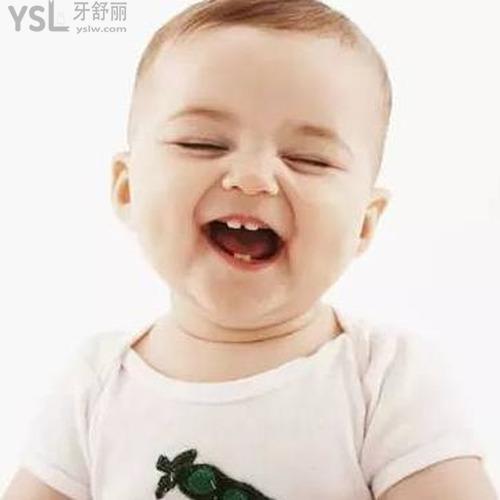 嬰兒乳牙什么時(shí)候長(zhǎng)出來(lái)？